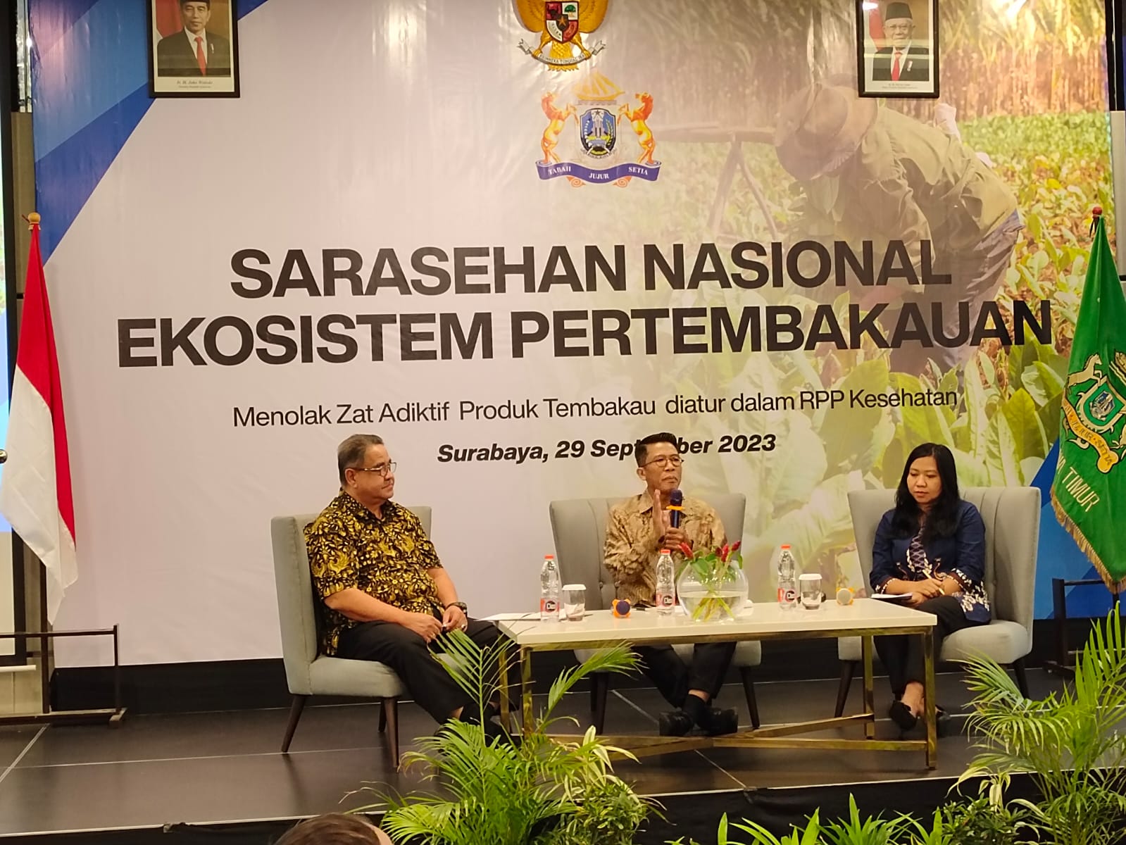 Sarasehan Nasional bersama sejumlah asosiasi pertembakauan serta perwakilan pemerintah 
