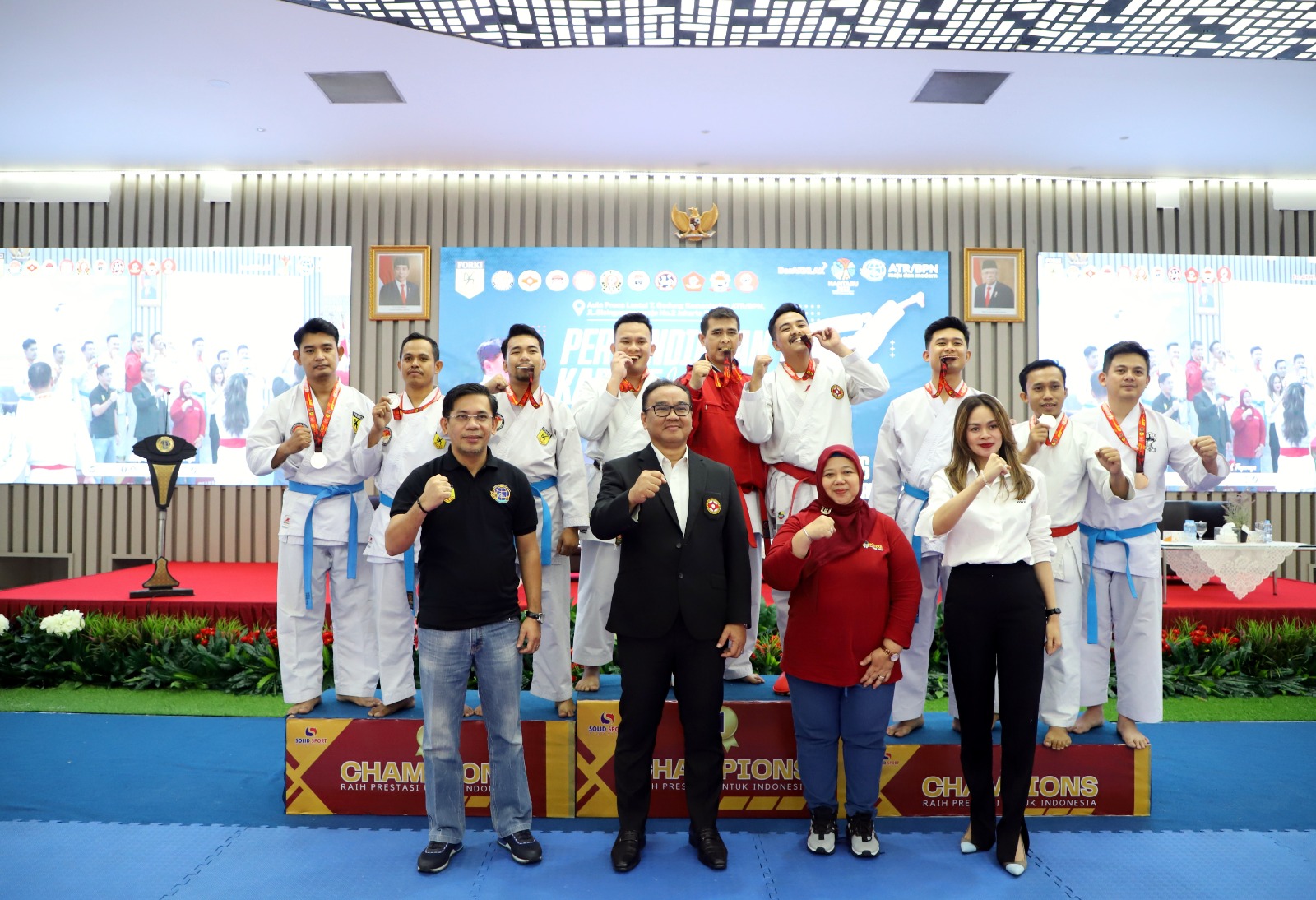 Kantor Pertahanan Tangsel meraih penghargaan di Pekan Olahraga dan Seni (Porseni) Hari Agraria dan Tata Ruang (Hantaru) 2023. 