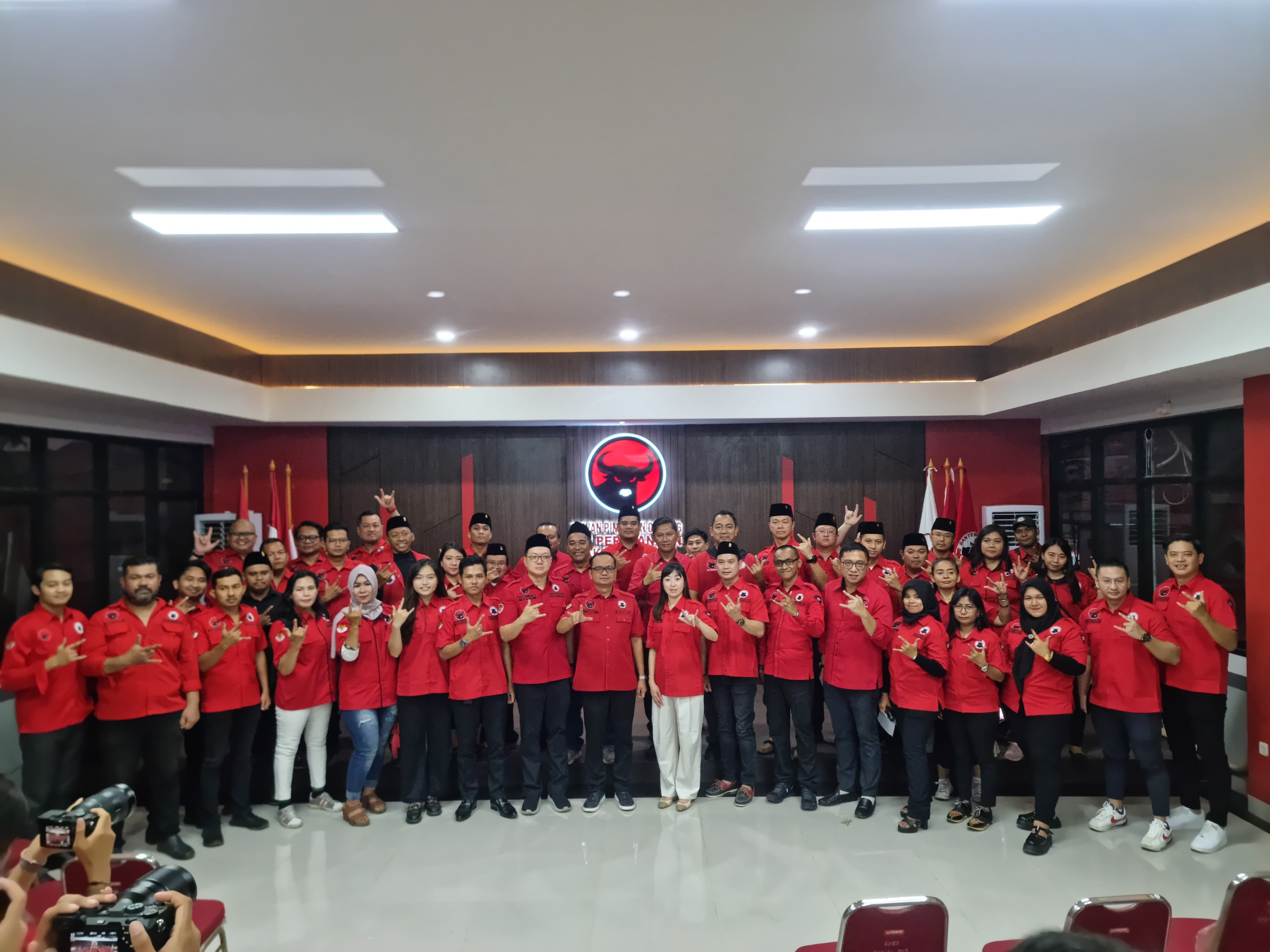 Resmi Dilantik Sebagai Ketua BMI Jakut, Andy Arif Widjaja  Siap Menangkan PDIP dan Ganjar Pranowo