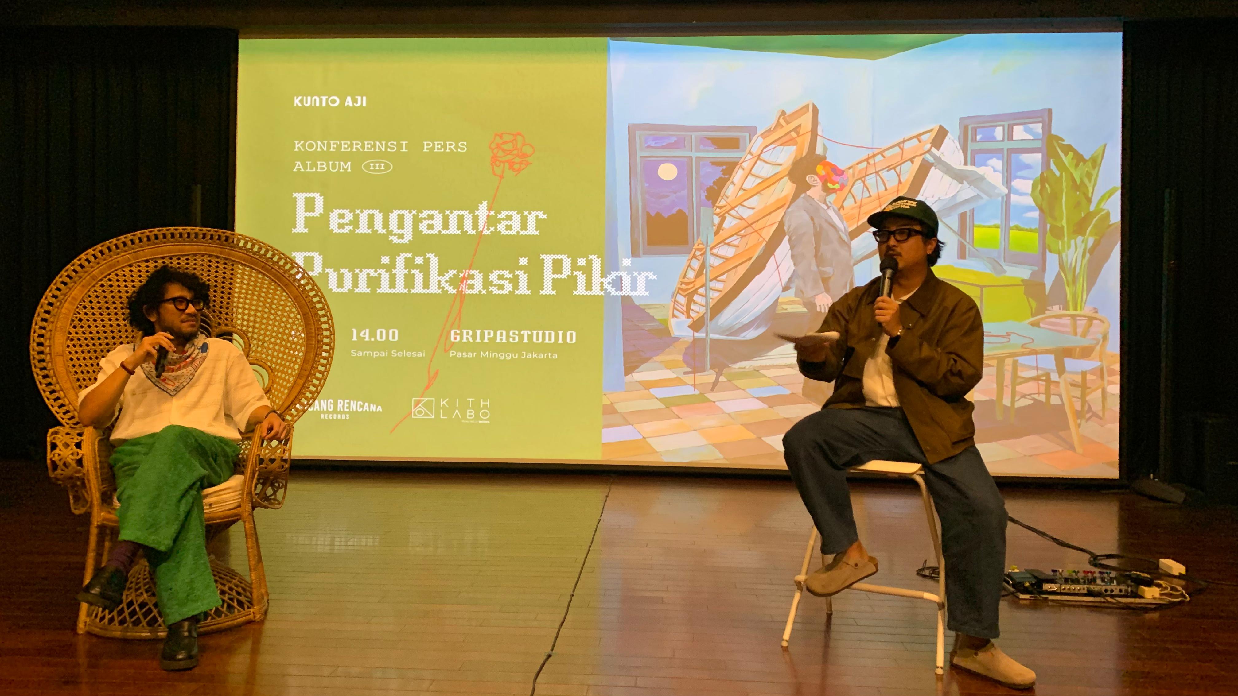 Makna dalam lagu terbaru Kunto Aji berjudul Jangan Melamun Saat Hujan