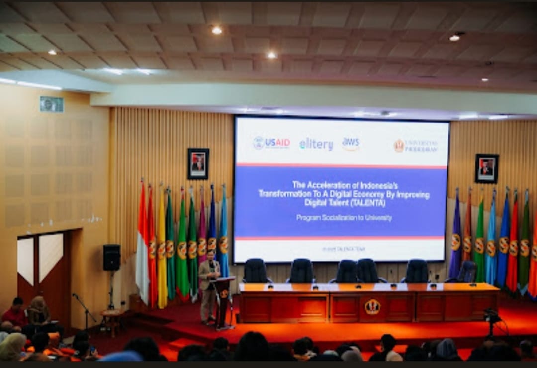 Talenta, program kolaborasi Elitery bersama USAID dan Amazon Web Service, mendukung universitas menginisiasi gerakan literasi digital.