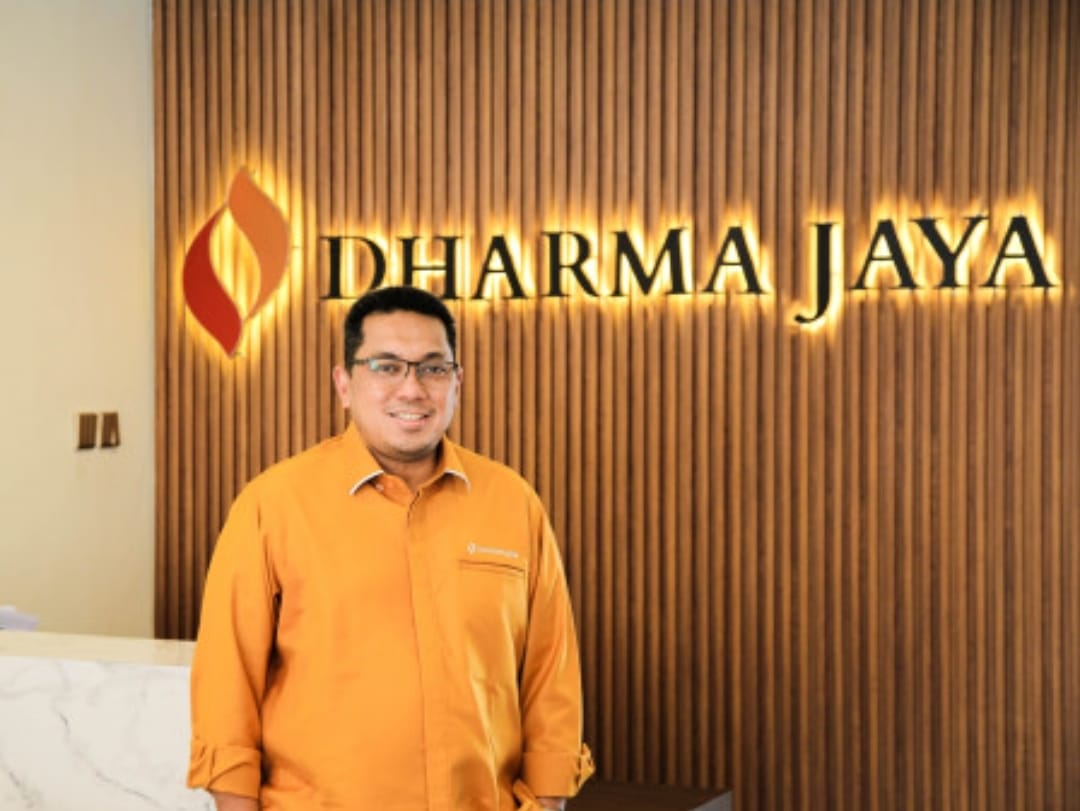 Direktur Utama (Dirut) Perumda Dharma Jaya Raditya Endra Budiman 