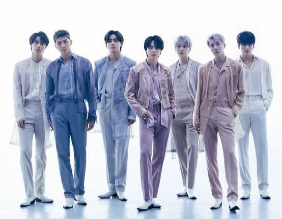 Sisa member BTS, RM, Jimin, V dan Jungkook akan daftar wamil secara bergantian hingga akhir 2023