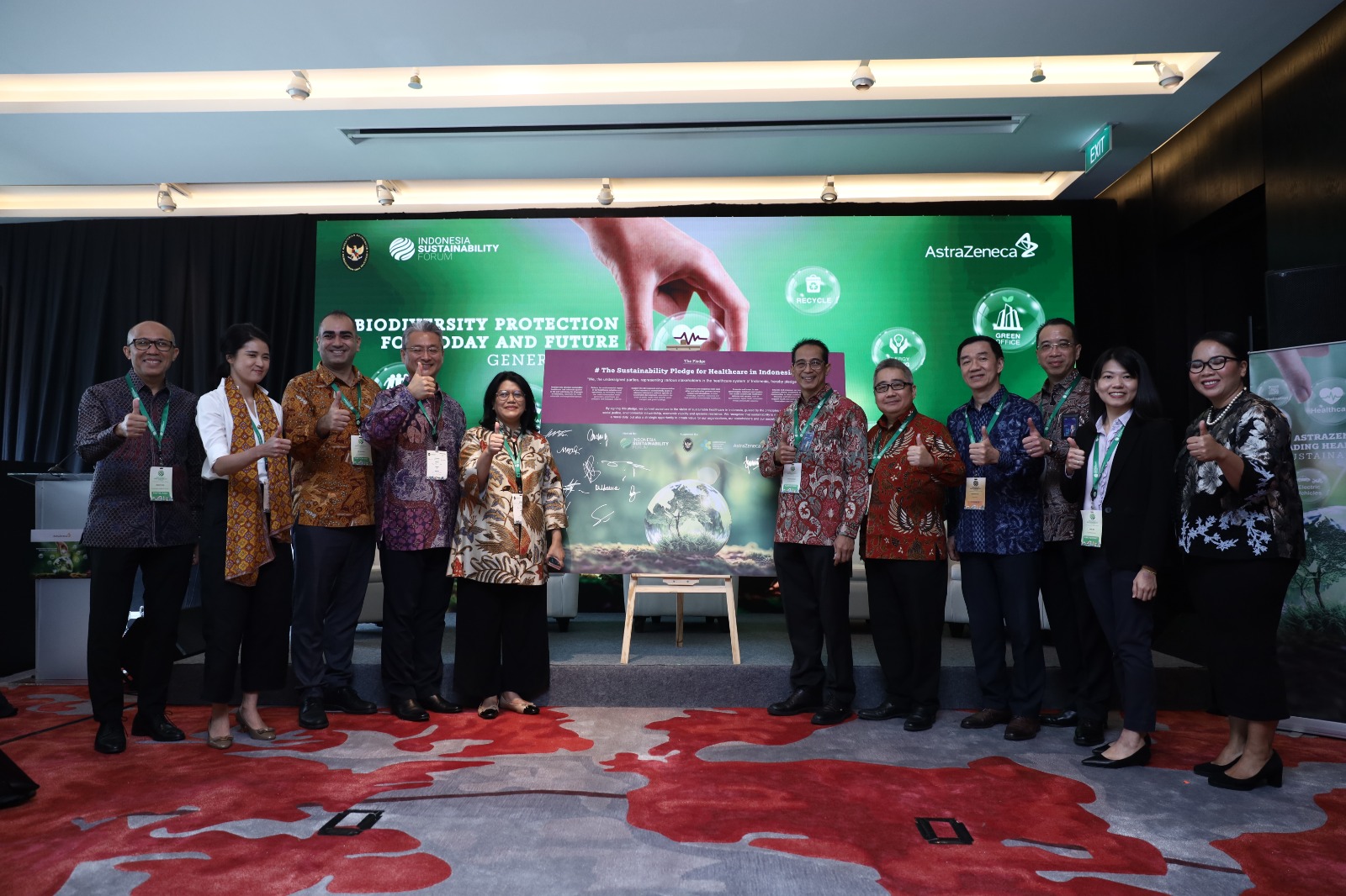 AstraZeneca bersama pemangku kepentingan sistem pelayanan kesehatan menandatangani Sustainability Pledge untuk kesehatan berkelanjutan.