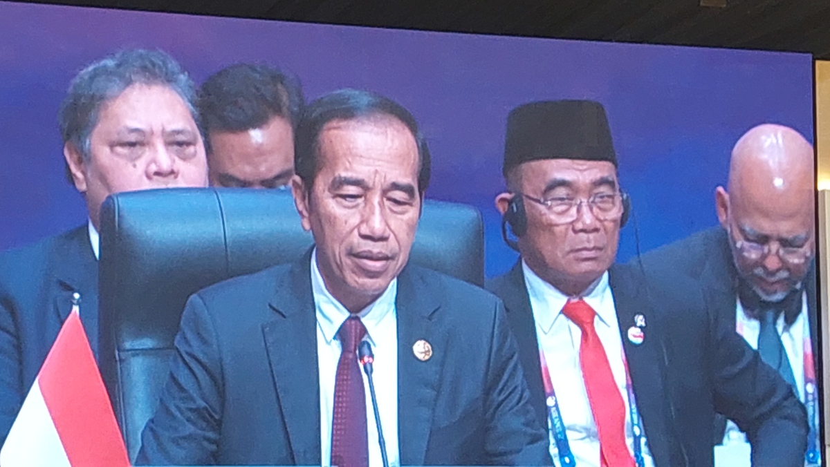 PRESIDEN Joko Widodo (Jokowi)saat membuka ASEAN Plus Three (APT).