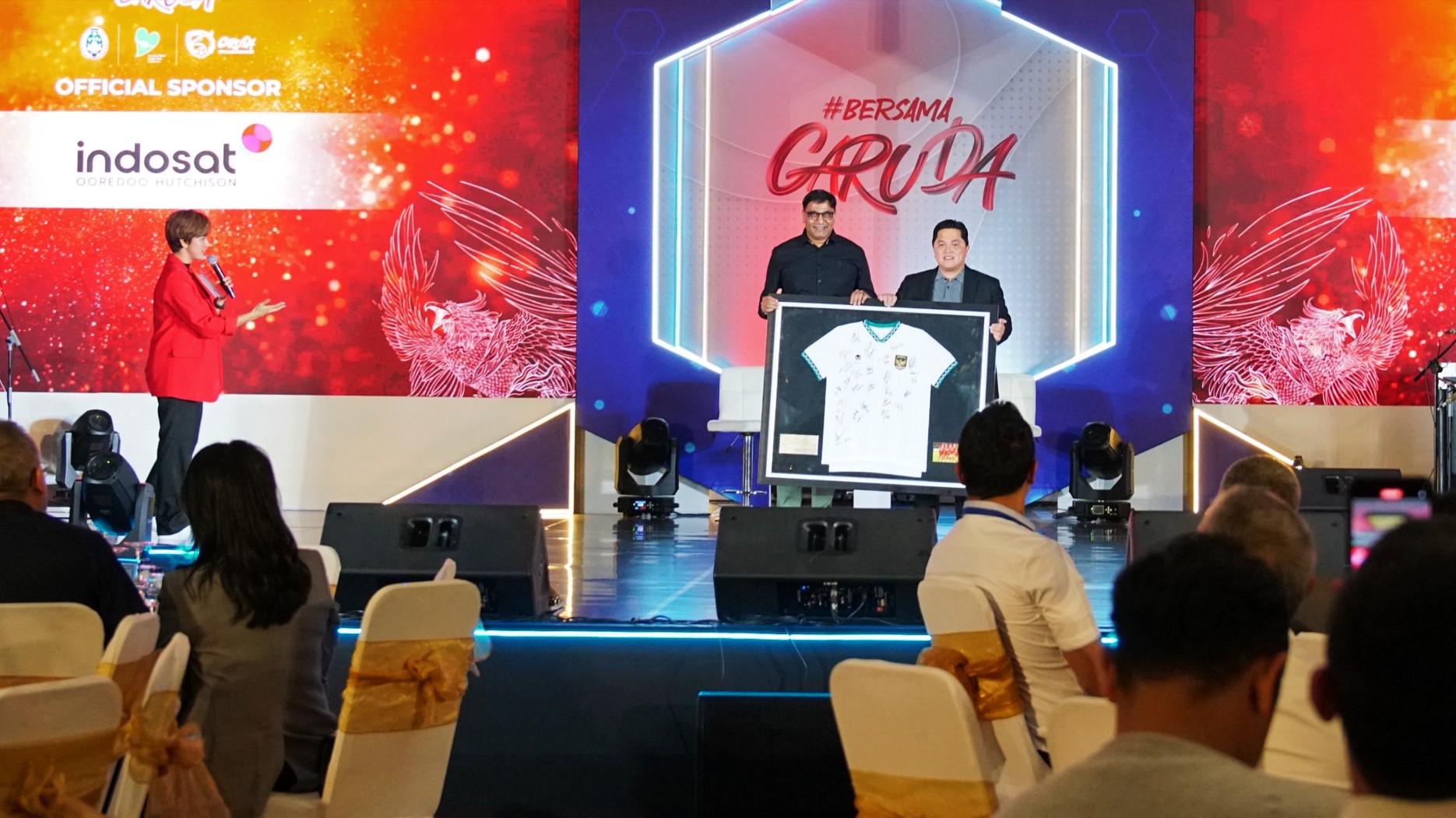 Indosat menjadi sponsor resmi timnas Indonesia