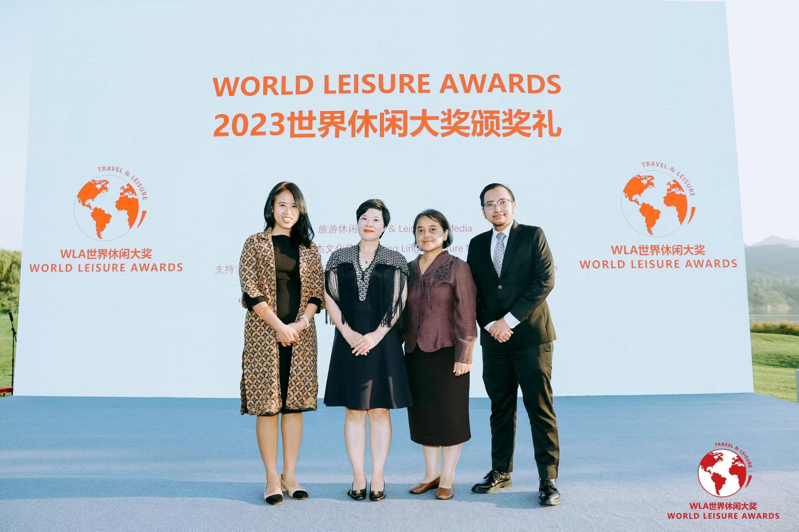 Indonesia meraih penghargaan sebagai destinasi pariwisata terbaik dari Tiongkok.