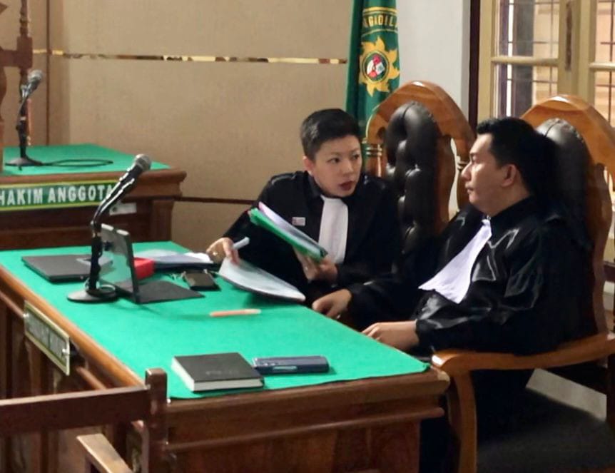 Direktur LBH PSI Francine Widjojo