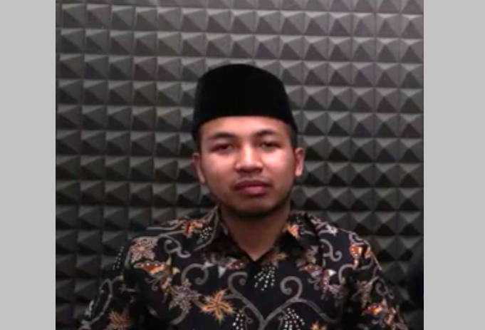 Ustadz Muhammad Ri'fat Al Banna merupakan Juara Terbaik 2 MHQ 30 Juz Internasional di Iran Tahun 2022.