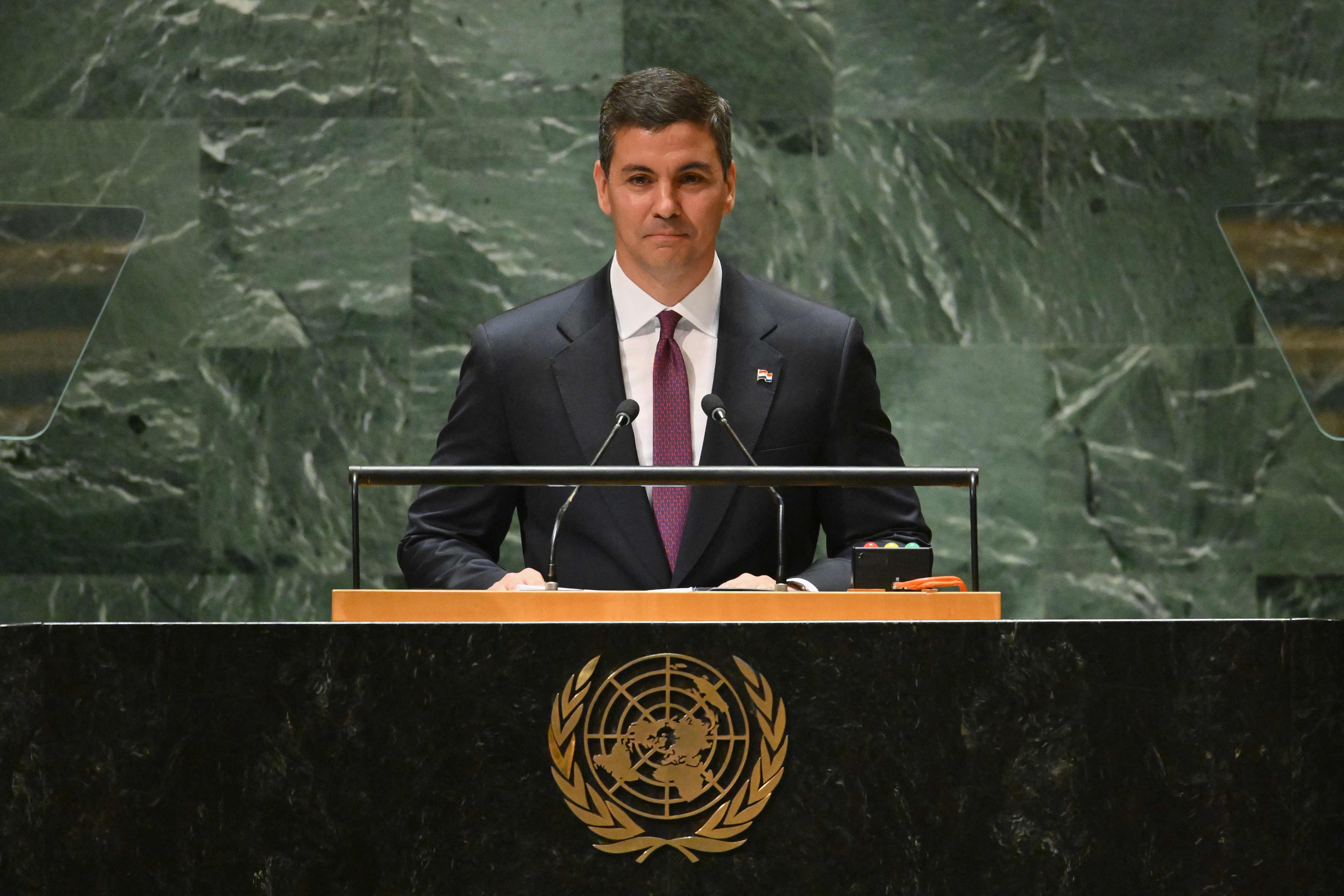 Presiden Paraguay Santiago Pena 