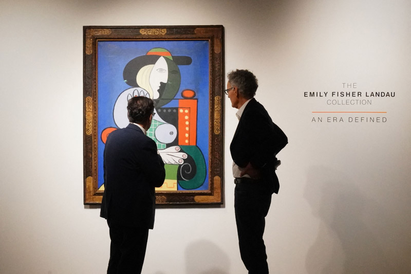 Rumah lelang Sotheby's akan melelang lukisan Pablo Picasso Femme a la montre. Lukisan itu diperkirakan terjual US$120 juta.