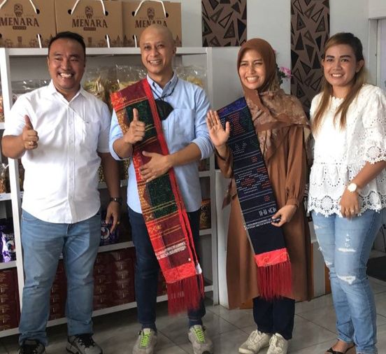  Manajemen Agrinesia melakukan dengan Mitra Bolu Stim Menara di Medan, Sumatra Utara, pekan lalu. 