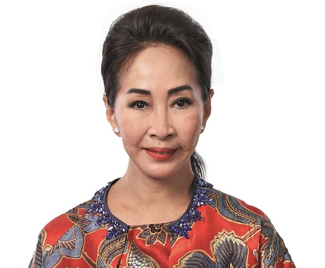 Direktur Compliance, Corporate Affairs and Legal CIMB Niaga Fransiska Oei