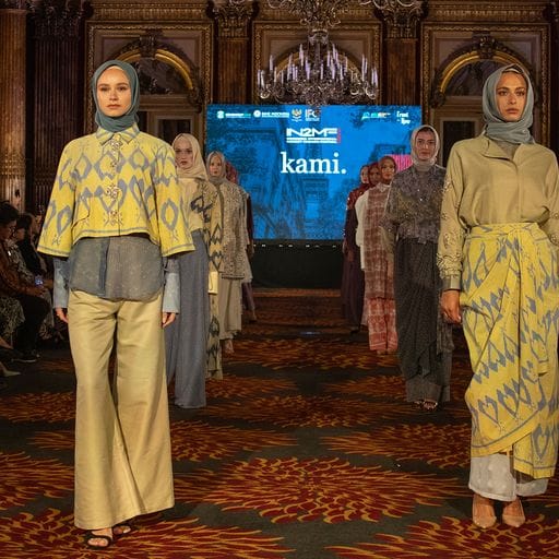 salah satu karya busana Indonesia yang ditampilkan di ajang IN2MF 2023 di Paris, Prancis