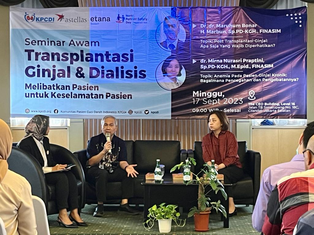 Seminar Awam 'Transplantasi Ginjal & Dialisis' di Jakarta, Minggu (17/9).