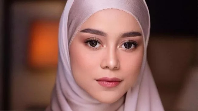 Penyanyi dan selebritas Lesti Kejora. 