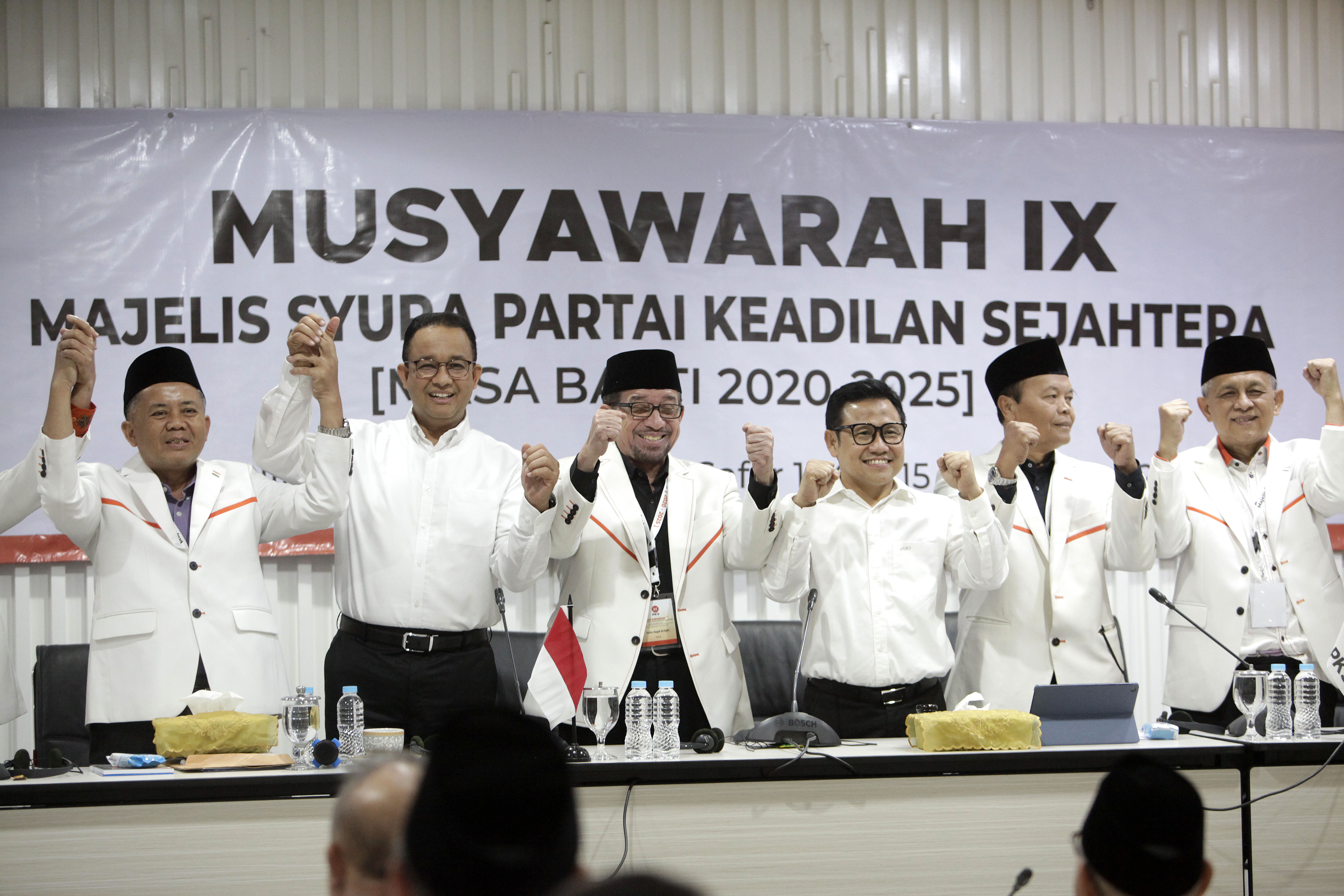 PKS Resmi Beri Restu Cak Imin jadi Cawapres Anies  