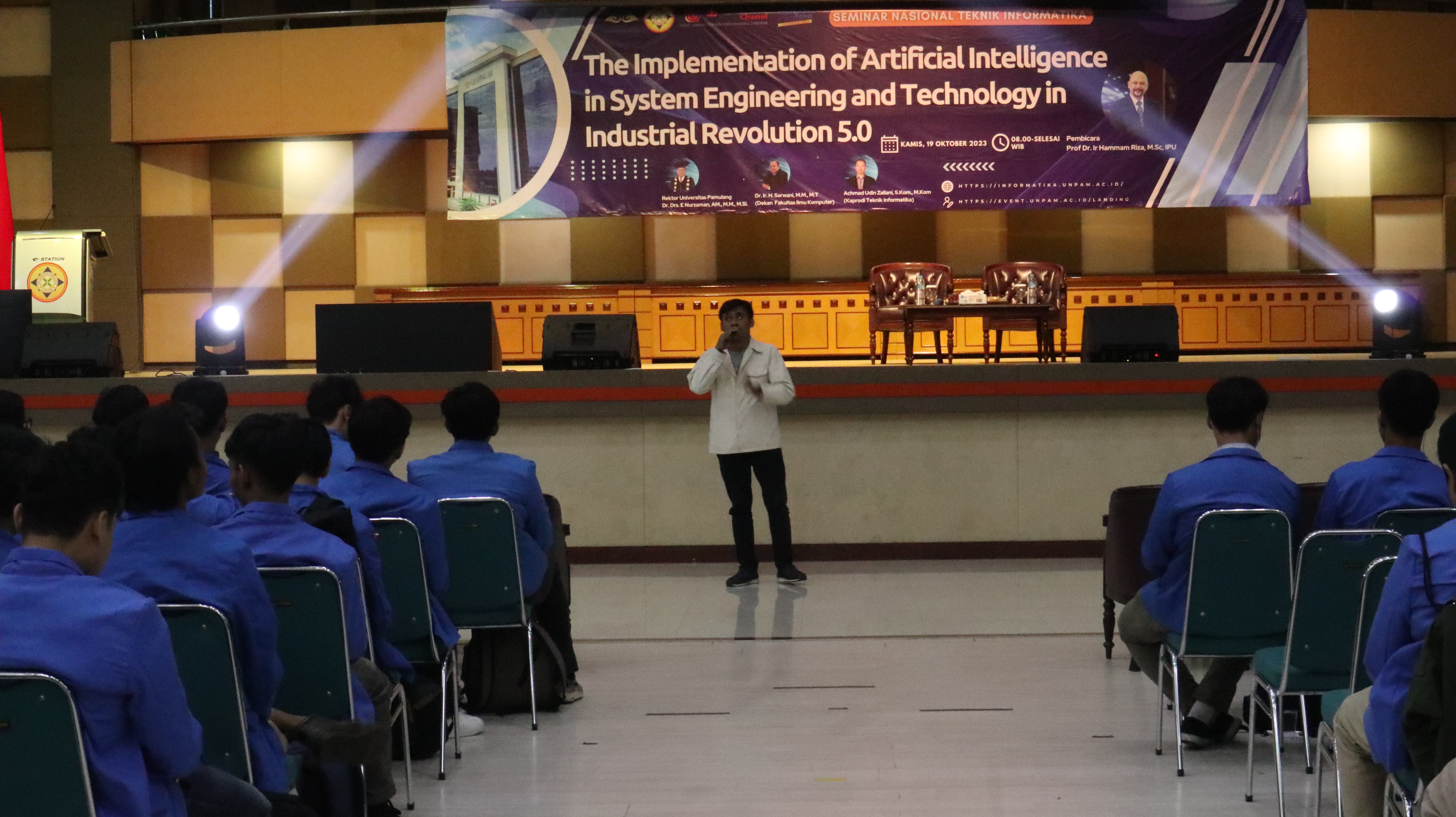 Seminar mengenai kecerdasan buatan di Universitas Pamulang