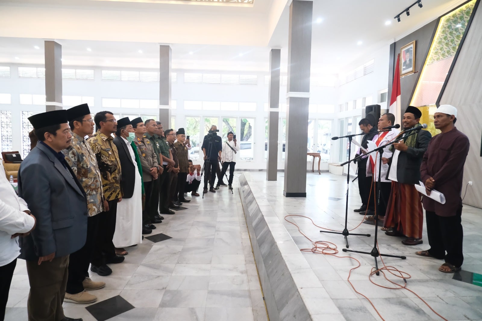 Sejumlah pengikut NII menyatakan kembali ke pangkuan NKRI