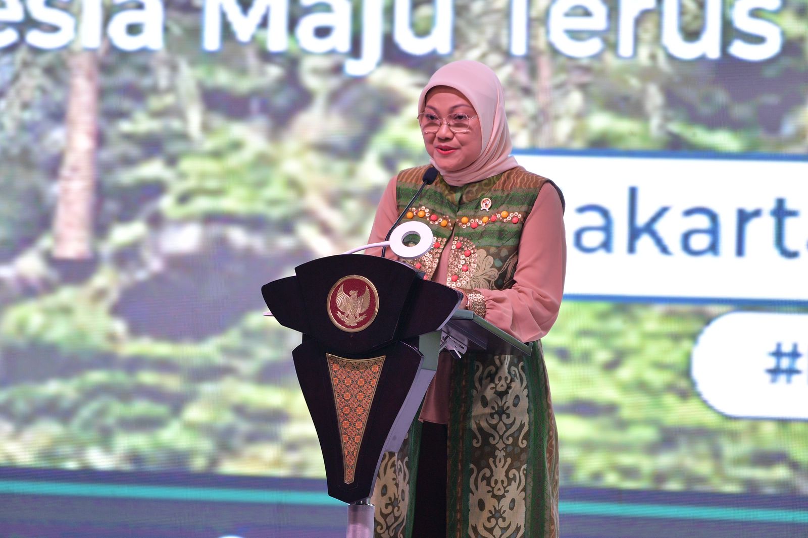 Menaker Ida Fauziyah