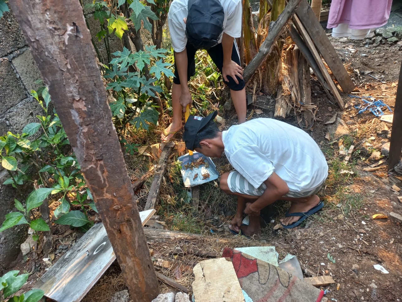 Aksi sosial KST di Jakarta Timur