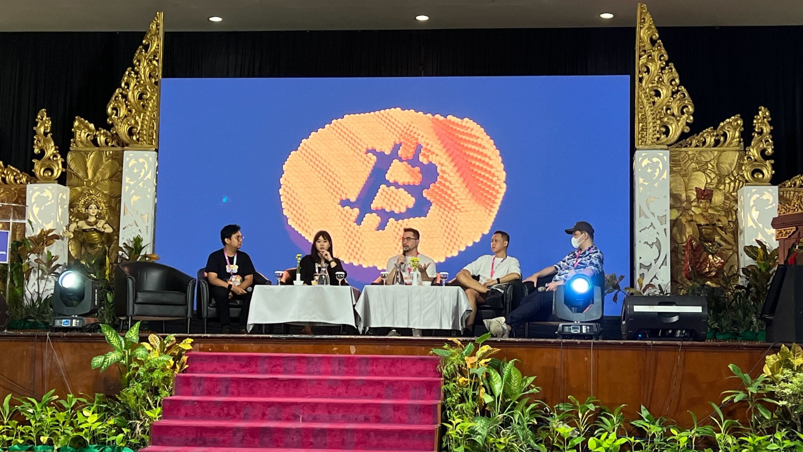 Gelaran Indonesia Bitcoin Conference 2023 bertajuk Breaking the Barriers – Bitcoin Adoption in Indonesia yang diadakan di Bali.