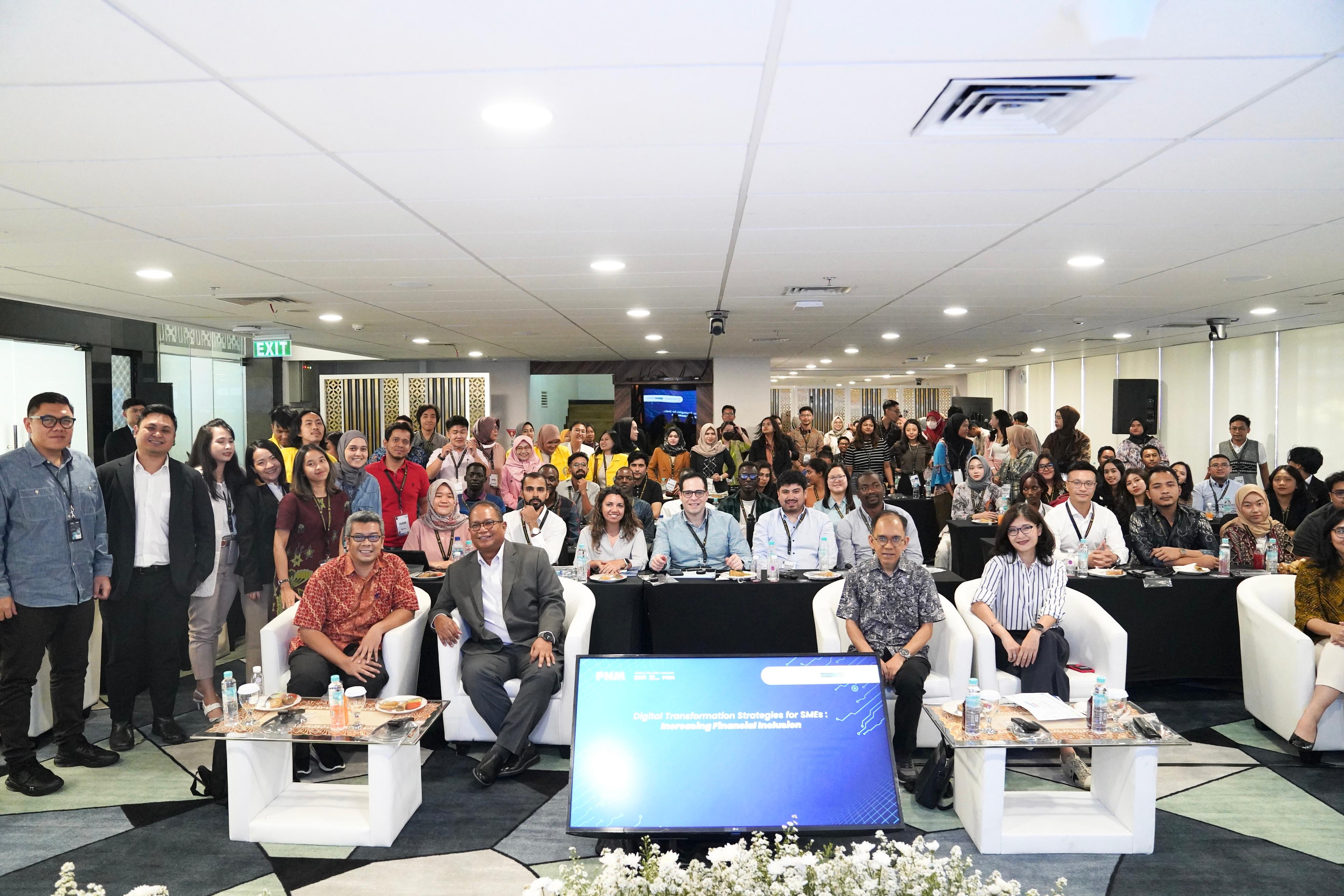 PNM berikan pemaparan strategi bisnis digital pada milenial 