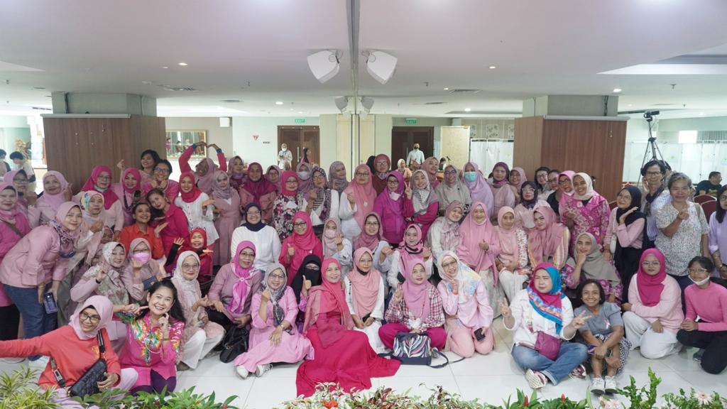 Seminar Awam “Kritis Memilih Pengobatan Kanker Payudara” di Rumah Sakit Metropolitan Medical Centre, Jakarta, baru-baru ini.