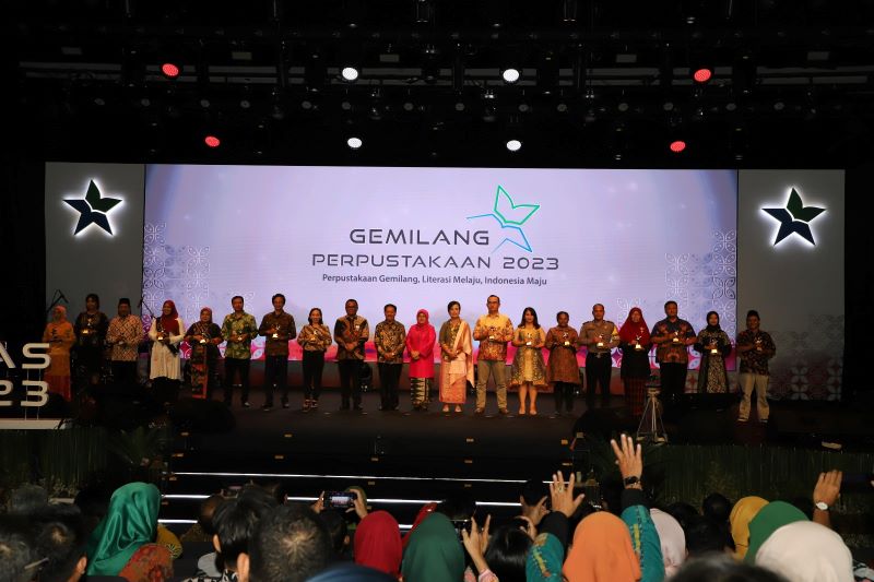 Perpusnas Beri Penghargaan kepada 22 Individu/Institusi 