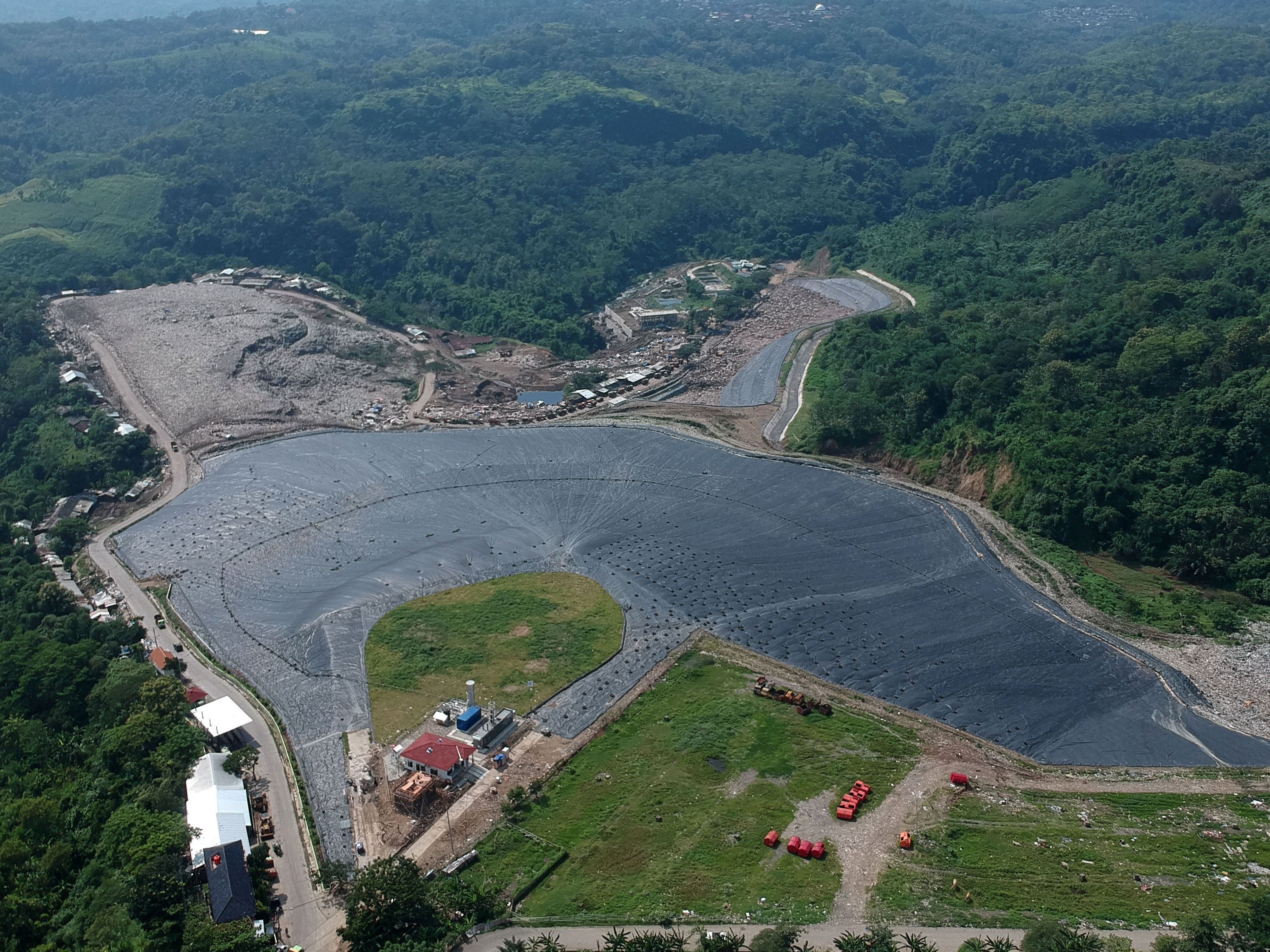 Tempat Pembuangan Akhir (TPA) Jatibarang, Semarang, Jawa Tengah, Kamis (10/1/2019).