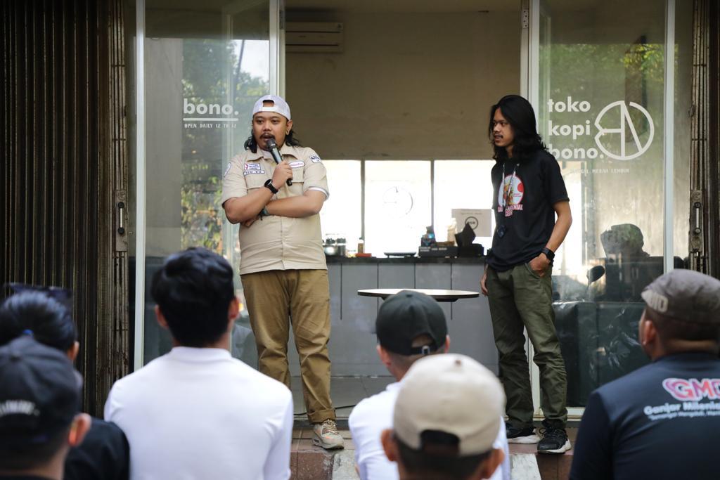 Pembukaan warung gotong royong di Bandung