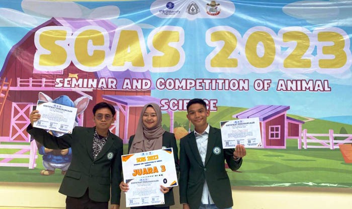 Tim Polbangtan dari Bogor meriah juara III pada Business Plan Seminar and Competition of Animal Science (SCAS) 2023 di IPB University.