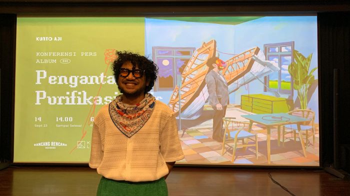 Kunto Aji merilis video musik dari single Jangan Melamun Saat Hujan