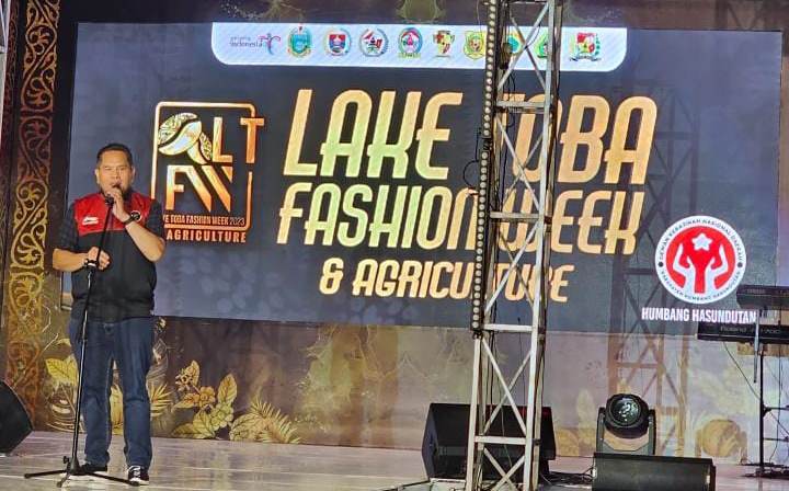 Apkasi mengapresiasi Pemerintah Kabupaten Humbang Hasundutan atas kesuksesan menggelar Lake Toba Fashion Week & Agriculture 2023.