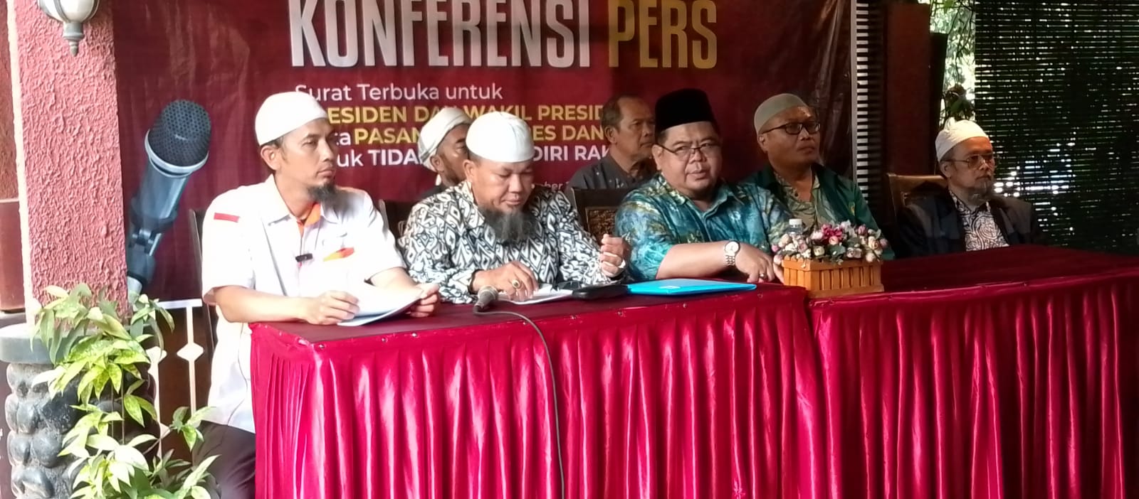 FORUM Persaudaraan Hijrah Wasathiyah mengingatkan adanya organisasi radikalisme dan intoleran yang akan menggelar rakernas di Jakarta