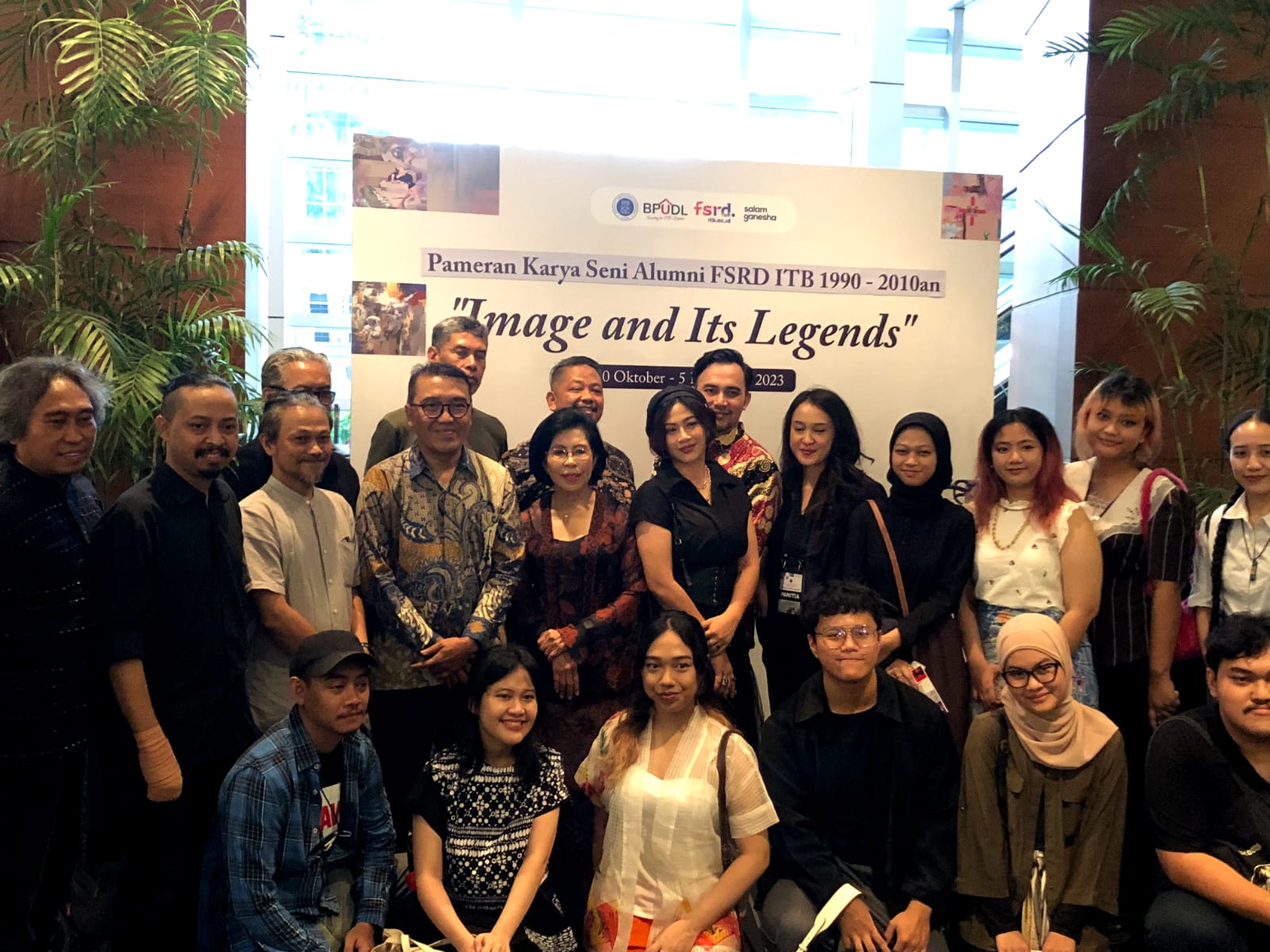Pameran ‘Images and It’s Legends’ berlangsung hingga 5 November mendatang, di Gedung The Energy, Jakarta.