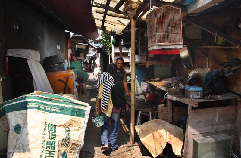Pengentasan kemiskinan menjadi masalah penting di seluruh dunia. Berikut cara kamu bisa berpartisipasi mengatasinya.