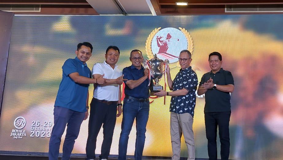 Turnamen Golf Jasa Keuangan Cup (JKC) 2023 dilaksanakan di Royale Jakarta Golf Club pada 26 – 29 Oktober 2023.