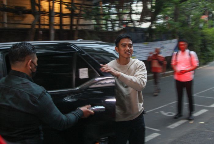 Jadi Ketum PSI karena Dikarbit