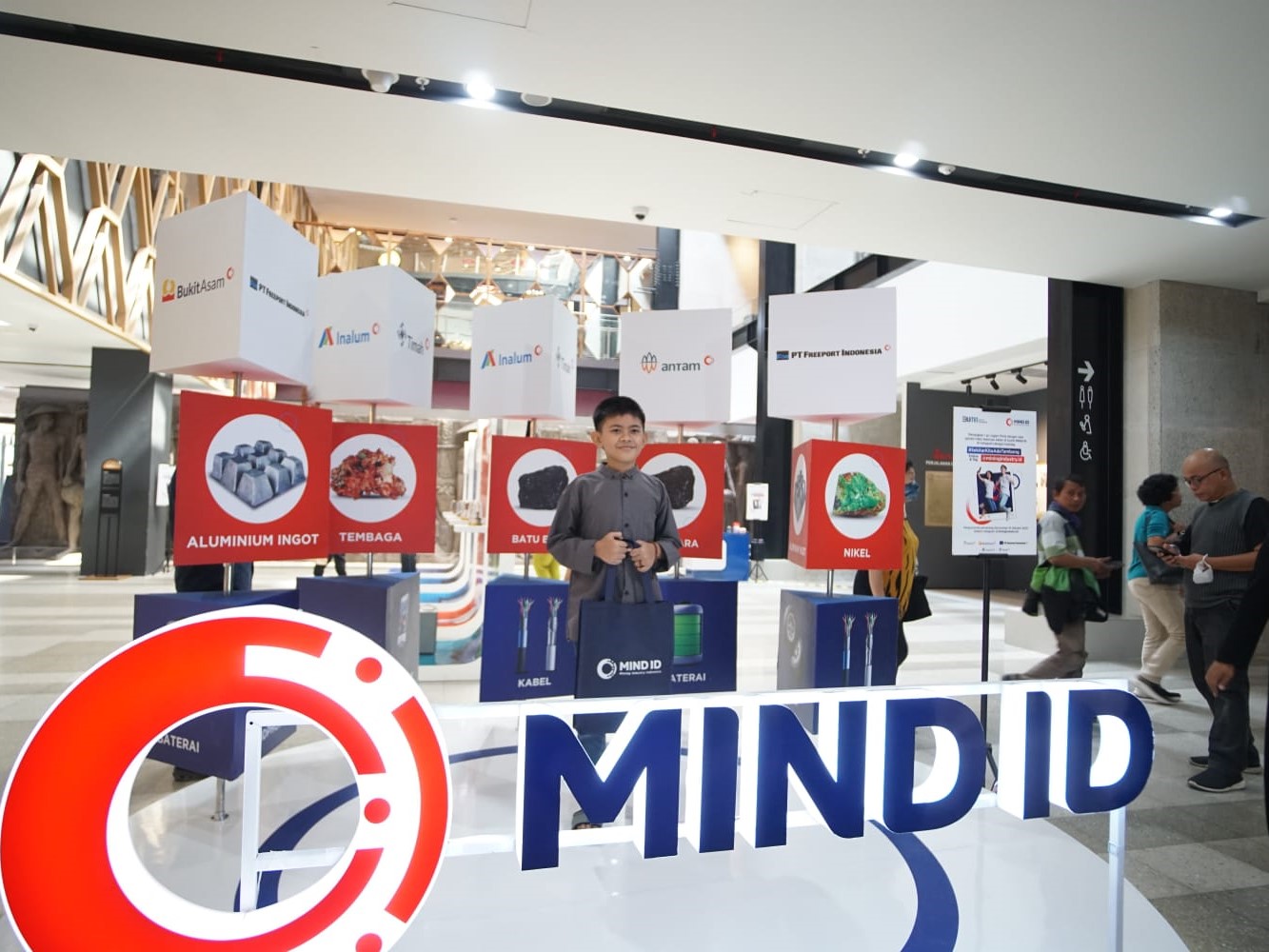 Mind Id Gelar Edukasi Pertambangan di Sarinah Thamrin