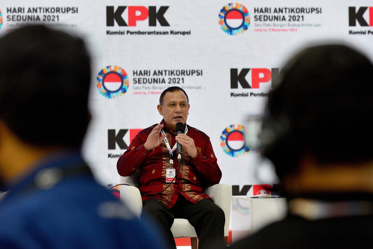 Mangkir dari Pemeriksaan, Firli Diyakini Tahu Posisinya Terancam