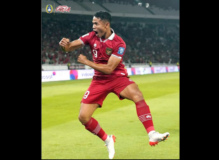 Dimas Drajad melakukan selebrasi setelah mencetak gol di gawang Brunei Darussalam, Kamis (12/10) malam. 
