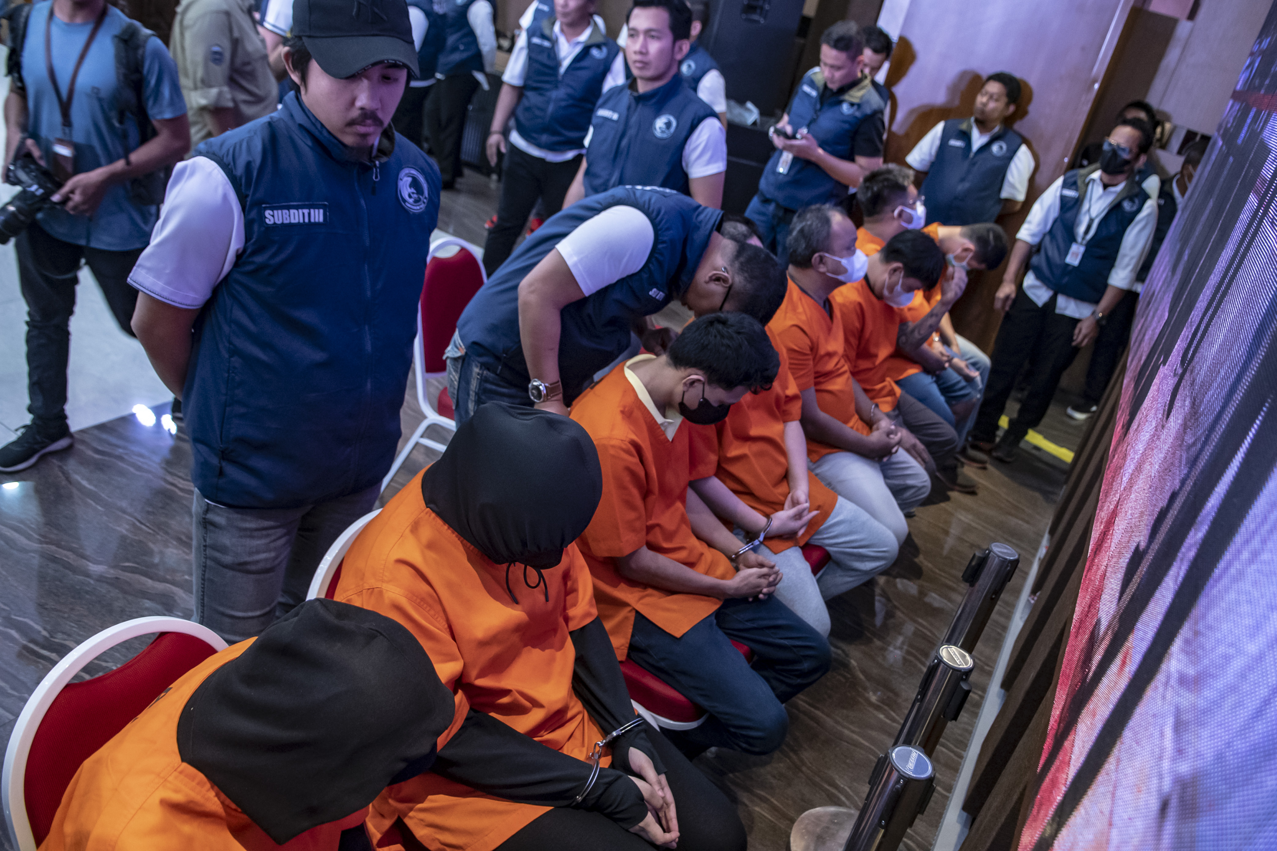 Polisi mengungkap jaringan narkoba Fredy Pratama, awal Oktober lalu