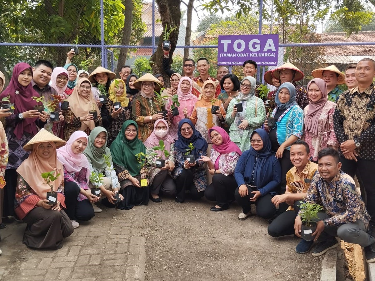 Dukung Obat Asli Indonesia, Dexa Medica Gandeng FFUP