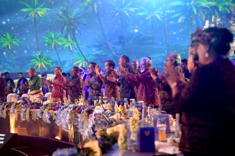 Gala dinner delegasi KTT AIS Forum