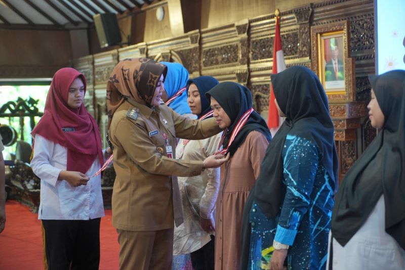 Guna mencegah stunting dan kematian ibu, Klaten menyelenggarakan kelas Ibu Hamil Sehat di 34 wilayah puskesmas.