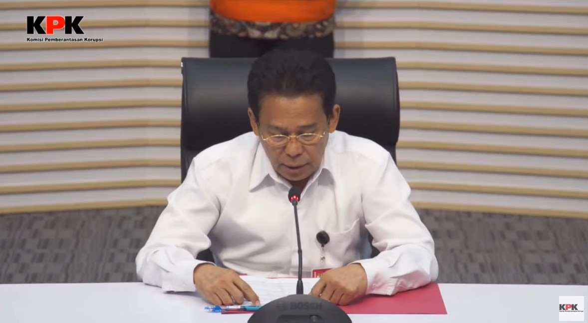 3 Tersangka Kasus Korupsi di Kementan Kantongi Rp13,9 Miliar