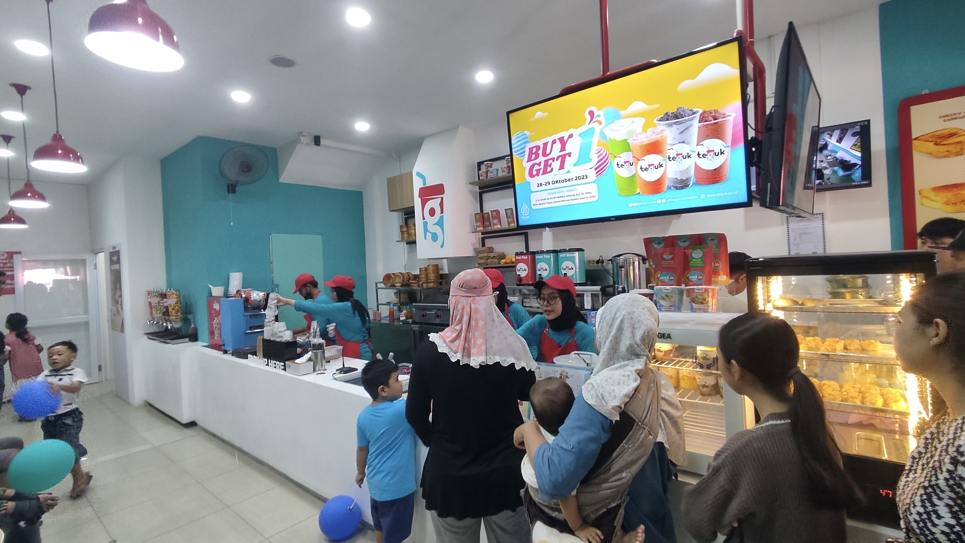 Teguk Super Store di Jakarta Timur