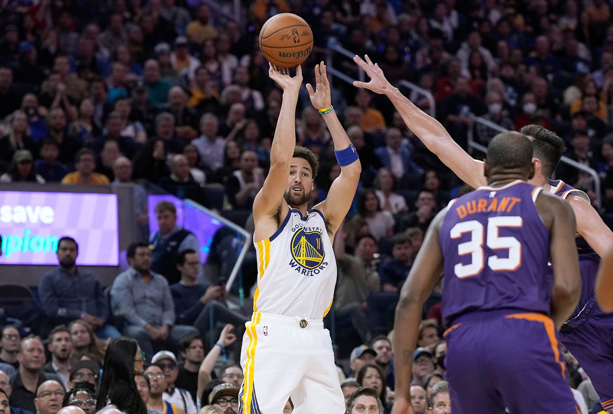 Klay Thompson Masuk 10 Besar Pencetak Tripoin Terbanyak NBA