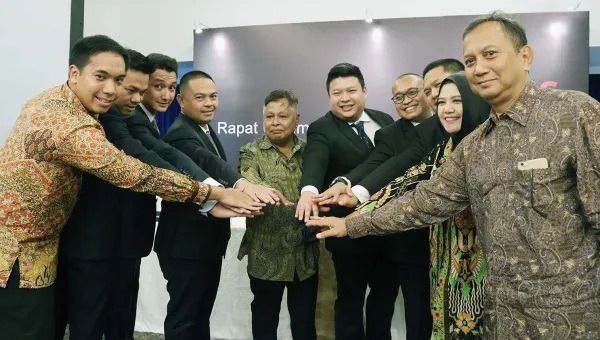 Rapat Umum Pemegang Saham Luar Biasa (RUPSLB) PT Akbar Indo Makmur Stimec Tbk (AIMS) di Jakarta, Kamis (19/10).